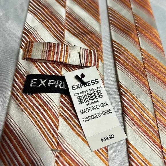 NWT Express 100 silk 58” tie . Diagonal stripes of white orange red . - Picture 2 of 7